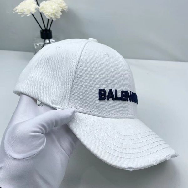 2023 new designer cap baseball cap women's fashion furred edge casquette outdoor visor alphabet embroidery 3d duck cap couple, Blue;gray
2023 new designer cap baseball cap women's fashion furred edge casquette outdoor visor alphabet embroidery 3d duck cap couple, Blue;gray