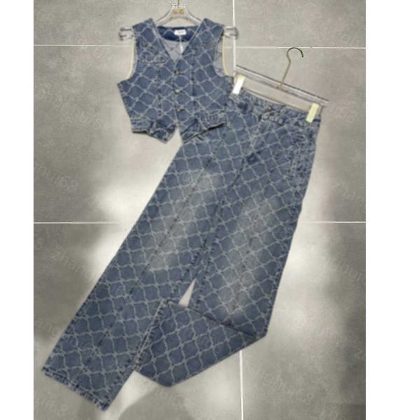 23ss womens designer clothing women pants sets casual suit logo jacquard short waistcoat wash straight leg jeans set women clothes a1, White
23ss womens designer clothing women pants sets casual suit logo jacquard short waistcoat wash straight leg jeans set women clothes a1, White