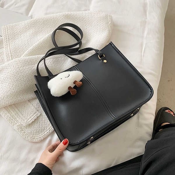 women's large capacity bag summer new fashion one shoulder tote versatile small casual handheld commuter bag
women's large capacity bag summer new fashion one shoulder tote versatile small casual handheld commuter bag