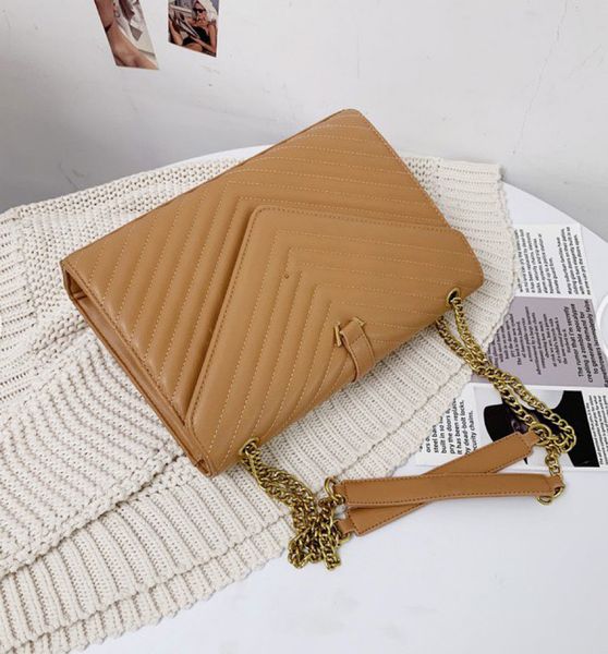 designer bag shoulder bag luxurys handbags classic flap chain bag classic womens handbag womens purse wallet with shoulder pads designer cro
designer bag shoulder bag luxurys handbags classic flap chain bag classic womens handbag womens purse wallet with shoulder pads designer cro