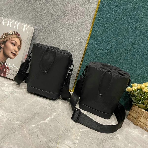 neo sling mini bucket bag monograms pattern leather shoulder bag with removable strap designers shoulder bag m82248
neo sling mini bucket bag monograms pattern leather shoulder bag with removable strap designers shoulder bag m82248