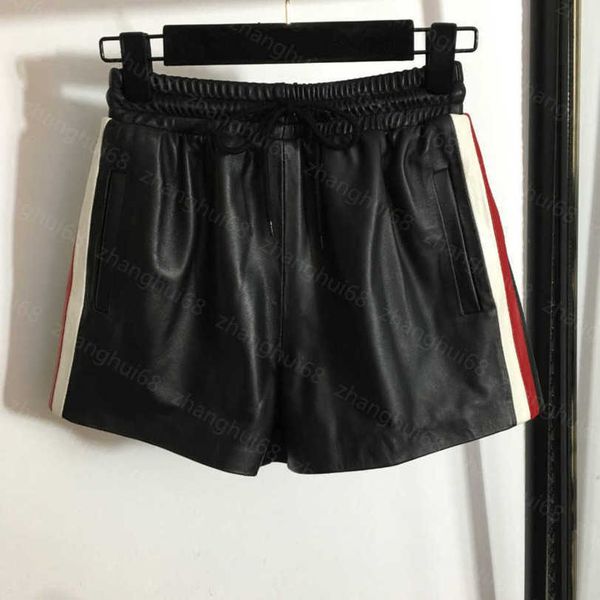 23ss womens designer clothing womens shorts side stripe splicing elastic waist wide leg shorts sheep leather leather pants women clothes a1, White;black
23ss womens designer clothing womens shorts side stripe splicing elastic waist wide leg shorts sheep leather leather pants women clothes a1, White;black