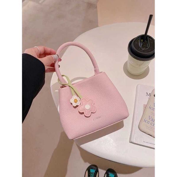 handbag cute small fresh bag women's summer new versatile vegetable basket bucket bag one shoulder tote bag
handbag cute small fresh bag women's summer new versatile vegetable basket bucket bag one shoulder tote bag