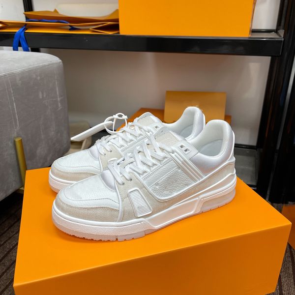 running shoes designer luis outdoor casual retro sports shoes vuttonity men women sneakers run away breathable trainer o151
running shoes designer luis outdoor casual retro sports shoes vuttonity men women sneakers run away breathable trainer o151