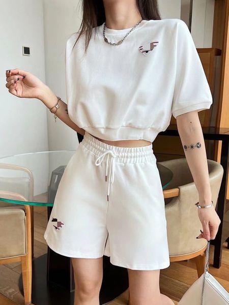 designer women's two piece pants latest print tracksuits set fashion designer coats shorts outdoor street style sport tracksuit seasons, White
designer women's two piece pants latest print tracksuits set fashion designer coats shorts outdoor street style sport tracksuit seasons, White