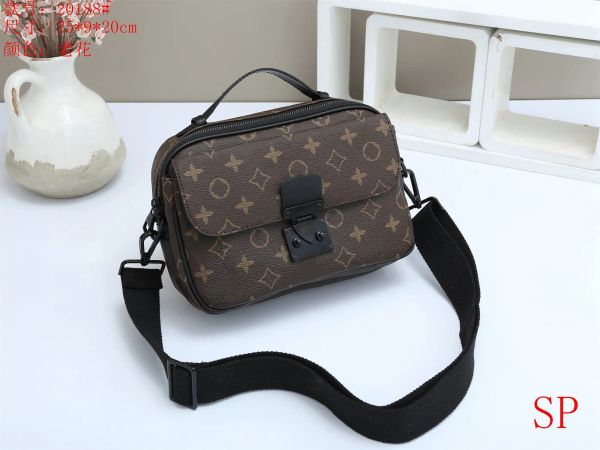 luxury bag men's macassar designer handbag s lock messenger bag designers crossbody genuine leather elegant shoulder bags women's
luxury bag men's macassar designer handbag s lock messenger bag designers crossbody genuine leather elegant shoulder bags women's