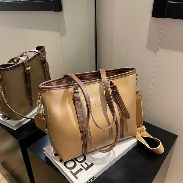 advanced high capacity one shoulder bag for women's summer new commuter versatile student class tote bag
advanced high capacity one shoulder bag for women's summer new commuter versatile student class tote bag