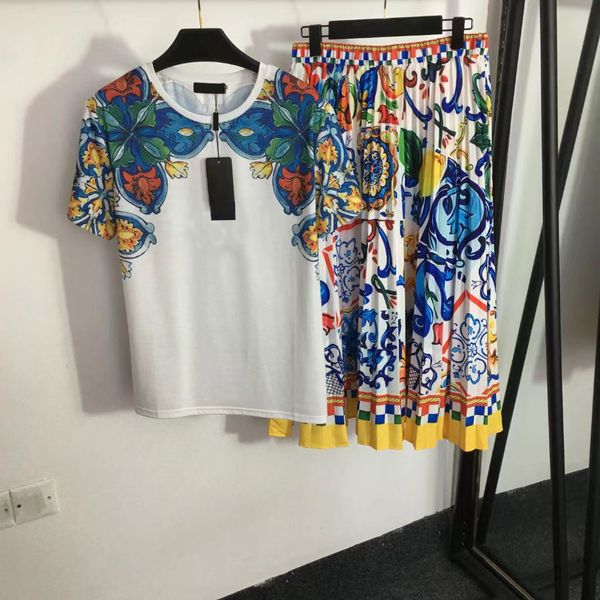 2023 designers women's two piece dress letter shirt new set lace-up waist waist short crop short sleeve t-shirt flower print webbing hi, White
2023 designers women's two piece dress letter shirt new set lace-up waist waist short crop short sleeve t-shirt flower print webbing hi, White