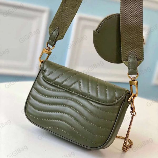 shoulder bags multi-pochette women cross body wave chain strap combination round coin purse real calf leather mini wallet crossbody bag m539
shoulder bags multi-pochette women cross body wave chain strap combination round coin purse real calf leather mini wallet crossbody bag m539