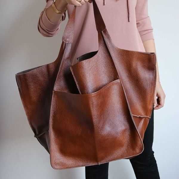 new simple big bag soft leather large capacity one shoulder handheld tote bag handmade vegetable tanned women's bag pg21
new simple big bag soft leather large capacity one shoulder handheld tote bag handmade vegetable tanned women's bag pg21