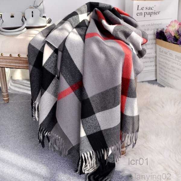 100% cashmere scarf fashion classic plaid printed ultra soft thermal 190*70cm13rg, Blue;gray
100% cashmere scarf fashion classic plaid printed ultra soft thermal 190*70cm13rg, Blue;gray