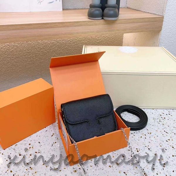 designer shoulder bag small square bag luxury brand mini shoulder bag ten colors available change purse v103952-103951 black
designer shoulder bag small square bag luxury brand mini shoulder bag ten colors available change purse v103952-103951 black