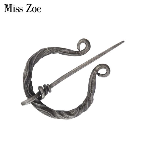 miss zoe viking age decorated forged brooch ireland norse pins scarves shawl coat cloak brooch pin retro vintage jewelry for men w9123147, Gray
miss zoe viking age decorated forged brooch ireland norse pins scarves shawl coat cloak brooch pin retro vintage jewelry for men w9123147, Gray