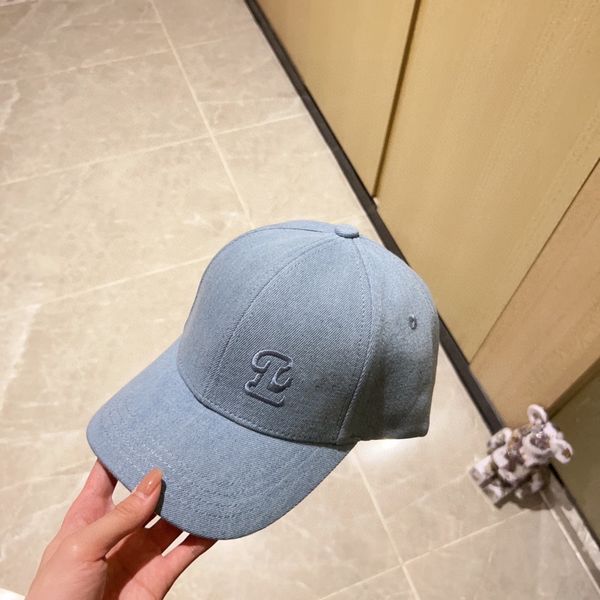 cap summer beach sun protection hat beach sun protection men and women in hand both sports and leisure are available three fashionable color, Blue;gray
cap summer beach sun protection hat beach sun protection men and women in hand both sports and leisure are available three fashionable color, Blue;gray