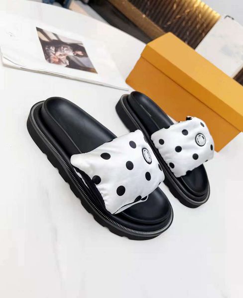 fashion slippers luis brand designers summer sandals vuttonity women slide classic leisure slippers l15, Black
fashion slippers luis brand designers summer sandals vuttonity women slide classic leisure slippers l15, Black