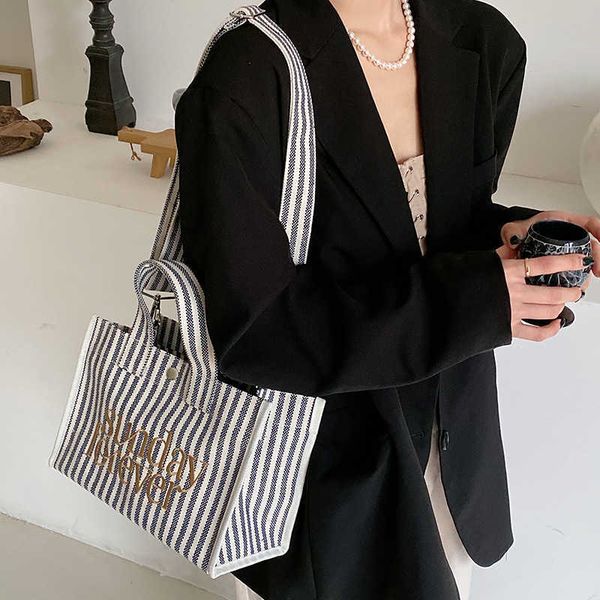 new ins women's bag large capacity tote bag single shoulder bag student bag stripe canvas bag
new ins women's bag large capacity tote bag single shoulder bag student bag stripe canvas bag