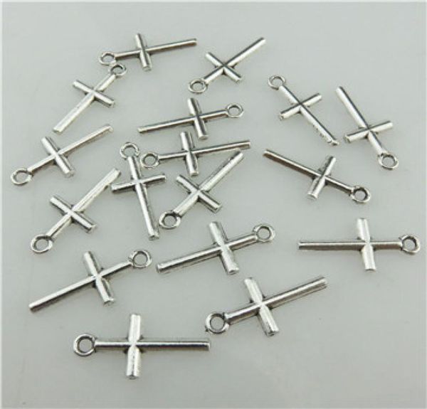 20219 100pcslot vintage silver alloy smooth blank religious 18mm cross pendant3919402
20219 100pcslot vintage silver alloy smooth blank religious 18mm cross pendant3919402