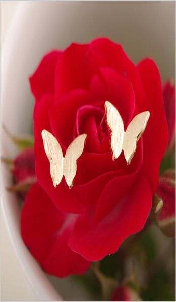 whole stud earrings lovely women zinc alloy gold earrings butterfly girl gift wedding accessories dance festival5422845, Golden;silver
whole stud earrings lovely women zinc alloy gold earrings butterfly girl gift wedding accessories dance festival5422845, Golden;silver