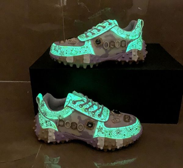 noctilucent women casual shoes rhyton sneakers skateboard shoes striped leather embroidery stripes daddy light led shoes luxurys designer sn, Black
noctilucent women casual shoes rhyton sneakers skateboard shoes striped leather embroidery stripes daddy light led shoes luxurys designer sn, Black