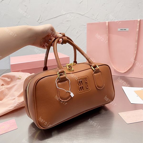 luxury classic hobo underarm bag genuine leather miu wander matelasse women's mens designer purses clutch with shoulder strap tote cros
luxury classic hobo underarm bag genuine leather miu wander matelasse women's mens designer purses clutch with shoulder strap tote cros