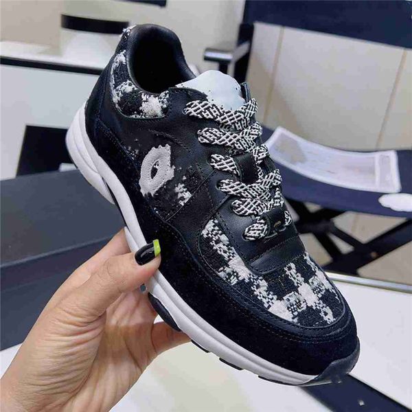 luxury design bowling shoes 2023 channel fashionable men and women leather canvas letter casual outdoor sports running shoes 06-012
luxury design bowling shoes 2023 channel fashionable men and women leather canvas letter casual outdoor sports running shoes 06-012