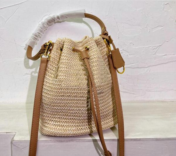 2023 summer stripe straw bags designer bag woman crochet tote bag luxury handbag summer shopping purse totes shoulder handbags 24cm
2023 summer stripe straw bags designer bag woman crochet tote bag luxury handbag summer shopping purse totes shoulder handbags 24cm