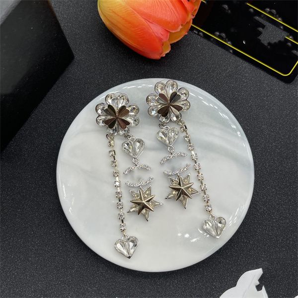 new spring/summer luxury letter c earring designer ccity tassels stud earing women party hoop gold earrings woman accessories 74578, Golden;silver
new spring/summer luxury letter c earring designer ccity tassels stud earing women party hoop gold earrings woman accessories 74578, Golden;silver