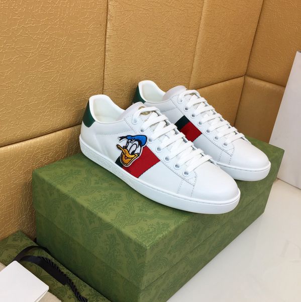 men women designer casual shoes snake chaussures leather sneakers running shoes ace bee embroidery stripes walking mens sports trainers tige
men women designer casual shoes snake chaussures leather sneakers running shoes ace bee embroidery stripes walking mens sports trainers tige
