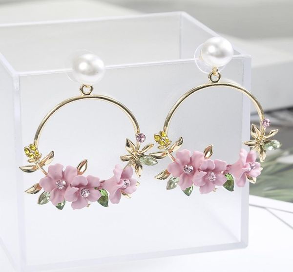 flower korean style earrings with round golden color soft ceramic pearl earrings for women jewelry gift e774610985, Golden;silver
flower korean style earrings with round golden color soft ceramic pearl earrings for women jewelry gift e774610985, Golden;silver