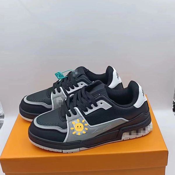 l & v casual boot shoe women old flowertravel leather lace-up sneaker cowhide fashion flat original designer running trainers letters men sh, Black
l & v casual boot shoe women old flowertravel leather lace-up sneaker cowhide fashion flat original designer running trainers letters men sh, Black