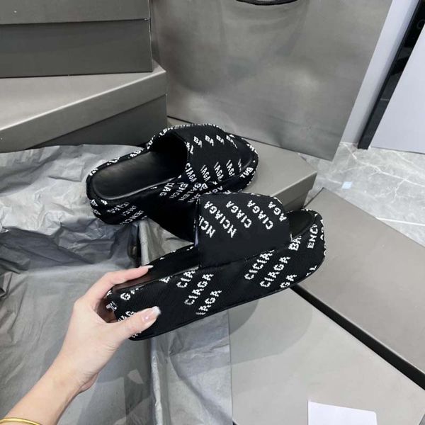 high heeled womens designers increase the height of thick soled sandals summer luxury leather embroidery letter slippers with box, Black
high heeled womens designers increase the height of thick soled sandals summer luxury leather embroidery letter slippers with box, Black