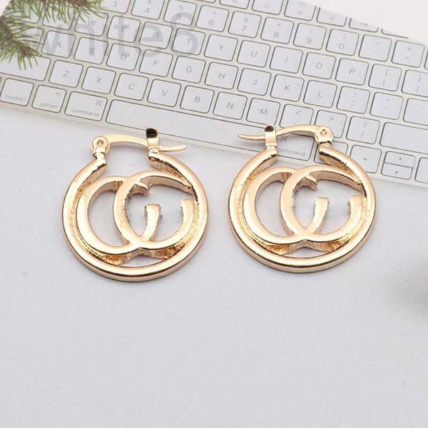 stud designer charm womens 18k gd plated earring ear cuff luxury brand designers letter geometric exaggerate classic wedding party jewerlry, Golden;silver
stud designer charm womens 18k gd plated earring ear cuff luxury brand designers letter geometric exaggerate classic wedding party jewerlry, Golden;silver