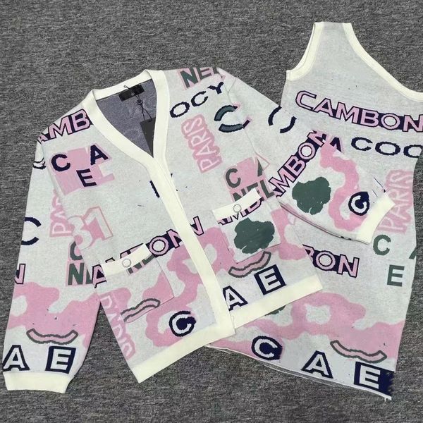 designer 2023 new full letter logo knitted cardigan + dresses fashion star the same two-piece cardigan and oblique shoulder dresses, White
designer 2023 new full letter logo knitted cardigan + dresses fashion star the same two-piece cardigan and oblique shoulder dresses, White