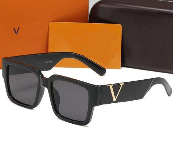 men designer sunglasses with box sunglasses for women hip hop luxury classics fashion matching driving beach shading uv protection polarized, White;black
men designer sunglasses with box sunglasses for women hip hop luxury classics fashion matching driving beach shading uv protection polarized, White;black