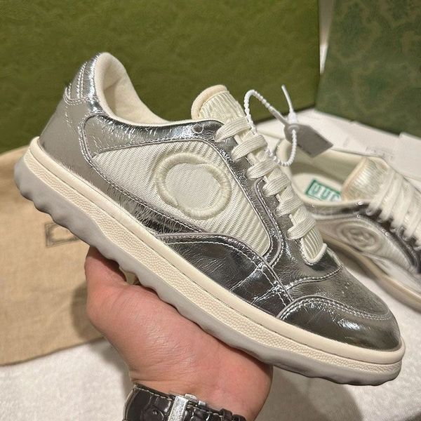 designer shoes sneaker leather vintage embroidery vintage couple casual sneakers women's casual shoes small white shoes
designer shoes sneaker leather vintage embroidery vintage couple casual sneakers women's casual shoes small white shoes