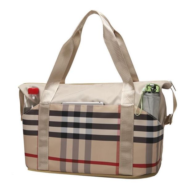 men duffle bag duffel bags luggage travelling bag women checkered stripe large capacity luggage bag baggage waterproof handbag casual burbs
men duffle bag duffel bags luggage travelling bag women checkered stripe large capacity luggage bag baggage waterproof handbag casual burbs