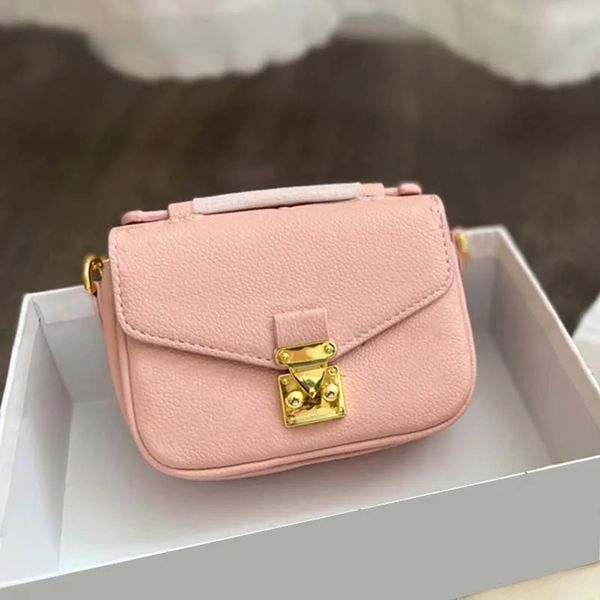 bag mini evening chain bag designer crossbody bag leather shoulder handbag purse women's embossed alphabet flap purse interior compartm
bag mini evening chain bag designer crossbody bag leather shoulder handbag purse women's embossed alphabet flap purse interior compartm