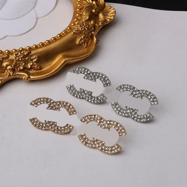18k gold plated designer earring designers letter ear stud women fashion diamond for wedding party gift jewelry accessories 20style, Golden;silver
18k gold plated designer earring designers letter ear stud women fashion diamond for wedding party gift jewelry accessories 20style, Golden;silver
