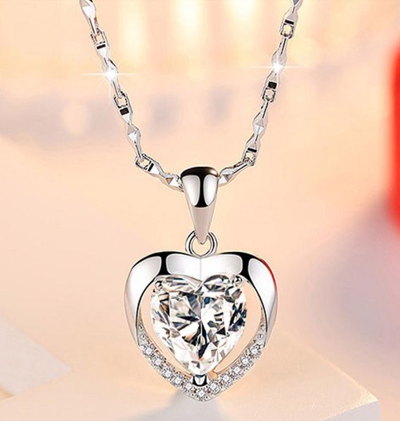 luxury crystal heart love pendant necklaces women blue white cz gemstone charm silver plated chain for ladies fashion jewelry gift9219254
luxury crystal heart love pendant necklaces women blue white cz gemstone charm silver plated chain for ladies fashion jewelry gift9219254