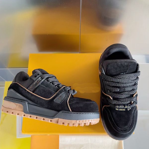 running shoes designer luis outdoor casual retro sports shoes vuttonity men women sneakers run away breathable trainer o18
running shoes designer luis outdoor casual retro sports shoes vuttonity men women sneakers run away breathable trainer o18