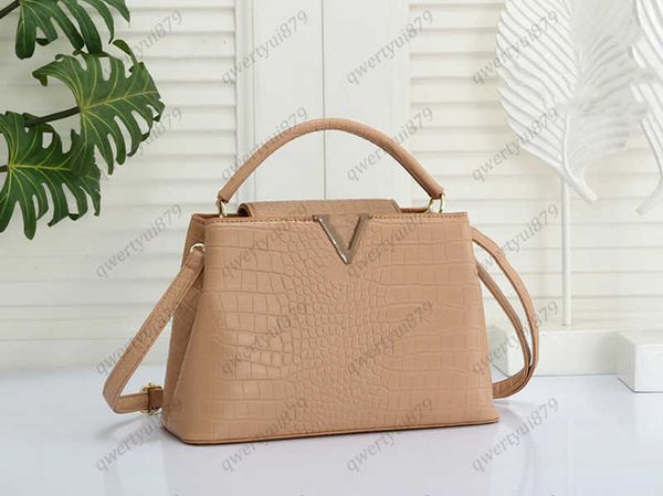 shoulder bags tote bag women handbag designer capucines bb alligator pattern leather luxurys designers handbags crossbody wallet clutch back
shoulder bags tote bag women handbag designer capucines bb alligator pattern leather luxurys designers handbags crossbody wallet clutch back