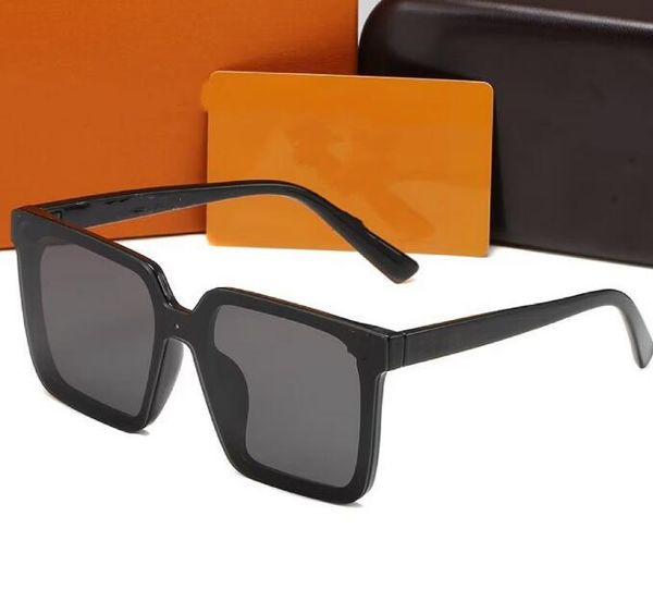 luxury man eyewear sunglasses designer letter womens mens vintage square senior eyewear for women outdoors travel radiation protection goggl, White;black
luxury man eyewear sunglasses designer letter womens mens vintage square senior eyewear for women outdoors travel radiation protection goggl, White;black