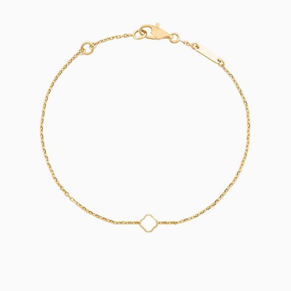 1 mini flower van clover bracelet charm bracelet luxury jewelry 18k gold plated diamond bangle bracelet for women men chain fashion jewelry, Golden;silver
1 mini flower van clover bracelet charm bracelet luxury jewelry 18k gold plated diamond bangle bracelet for women men chain fashion jewelry, Golden;silver