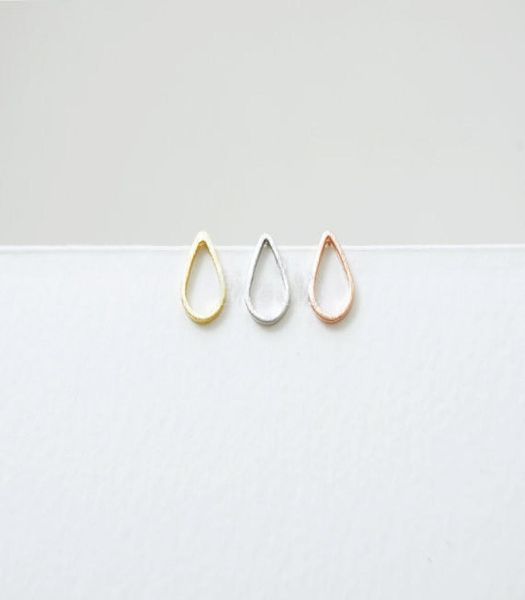 fashion of water droplets in the shape of stud earringsframe shape of water stud earrings whole 9981486, Golden;silver
fashion of water droplets in the shape of stud earringsframe shape of water stud earrings whole 9981486, Golden;silver
