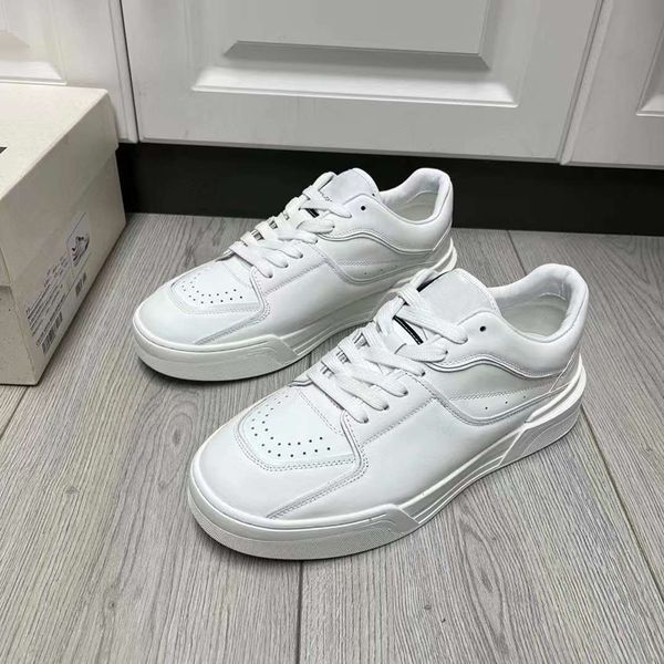 fashion men casual shoes trendy portofino running sneakers italy originals rubber platform bottoms low black white calfskin design casuals t
fashion men casual shoes trendy portofino running sneakers italy originals rubber platform bottoms low black white calfskin design casuals t