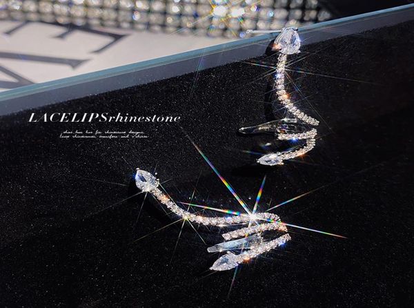 fashion niche back design sense serpentine zircon earrings ear bone clip light luxury integrated women clipon jewelry clipon s5601121, Silver
fashion niche back design sense serpentine zircon earrings ear bone clip light luxury integrated women clipon jewelry clipon s5601121, Silver