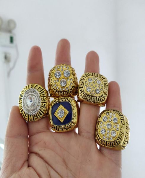 2019 wholesale edmonton 5pcs ring oilers cup ice hockey championship ring fan men gift wholesale drop shipping4038059, Golden;silver
2019 wholesale edmonton 5pcs ring oilers cup ice hockey championship ring fan men gift wholesale drop shipping4038059, Golden;silver