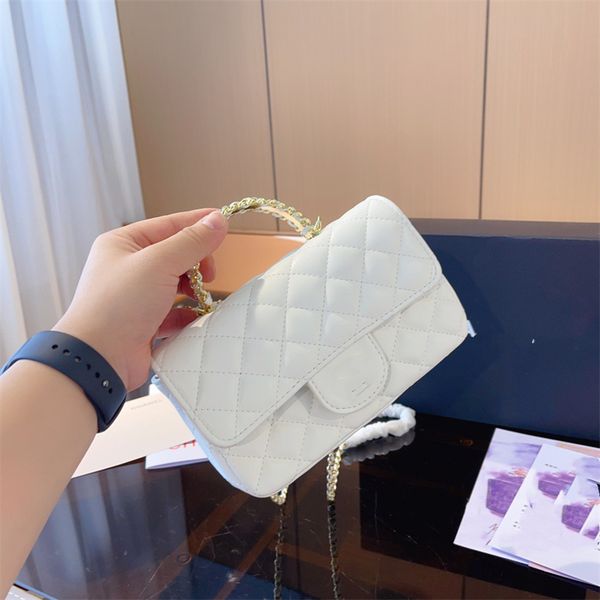 luxury diamond handbag classic designer women's chain bag checked leather purse women's crossbody bag 7 color size 20cm
luxury diamond handbag classic designer women's chain bag checked leather purse women's crossbody bag 7 color size 20cm
