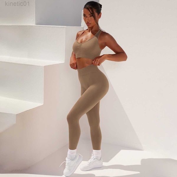desginer alo yoga legging 2023 spring new sports tank high waist hip lift running fitness pants suit set for women, Black
desginer alo yoga legging 2023 spring new sports tank high waist hip lift running fitness pants suit set for women, Black