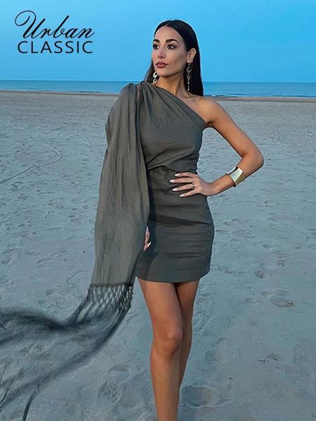basic casual dresses elegant tassel shawl mini dres 2023 summer diagonal collar sleeveless short female club party evening robe 230707, Black;gray
basic casual dresses elegant tassel shawl mini dres 2023 summer diagonal collar sleeveless short female club party evening robe 230707, Black;gray